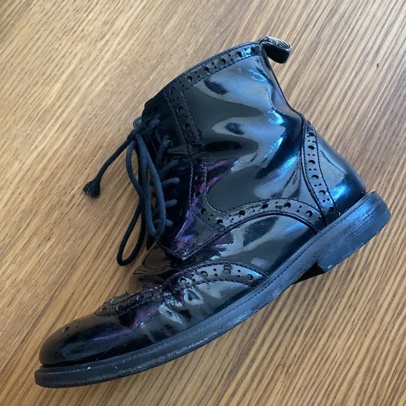 Burberry Girl Black Patent Leather Boots Size 33 2